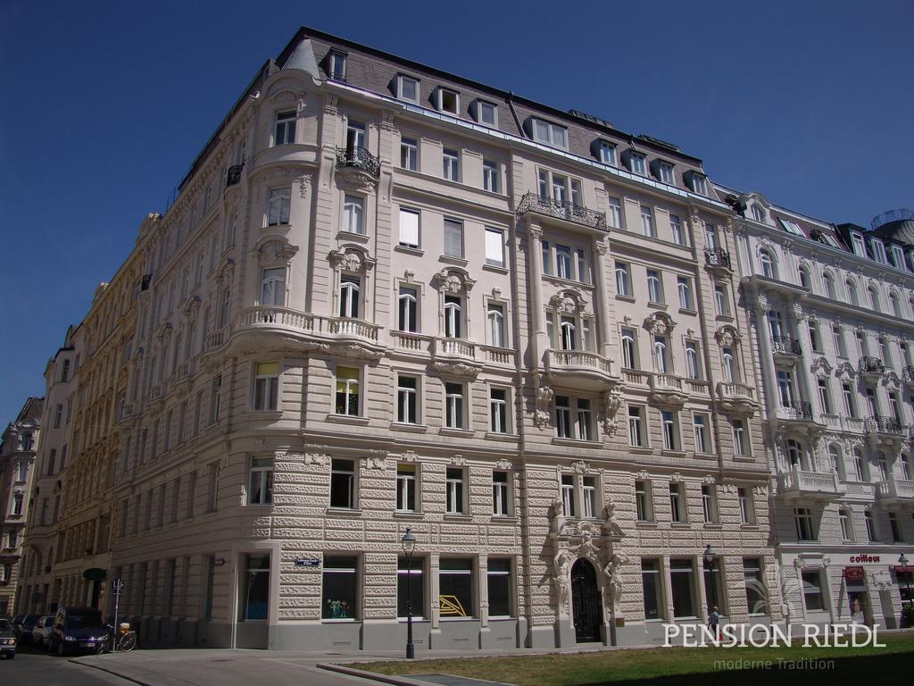 Pension Riedl Вена Экстерьер фото